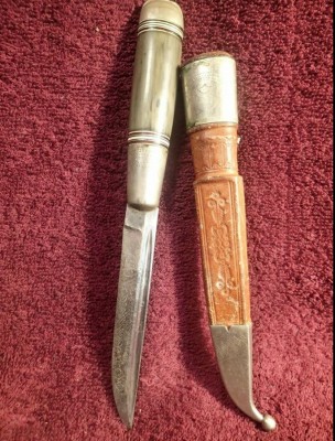 puukko.JPG