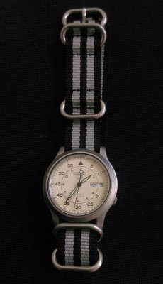 seiko5.jpg